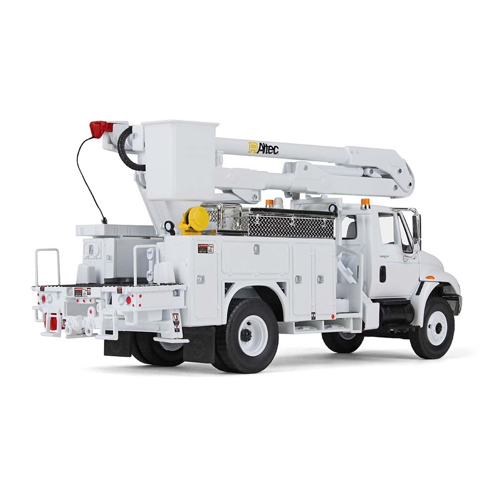 10-3901: White
1/34 scale International DuraStar with Utility Bucket Body