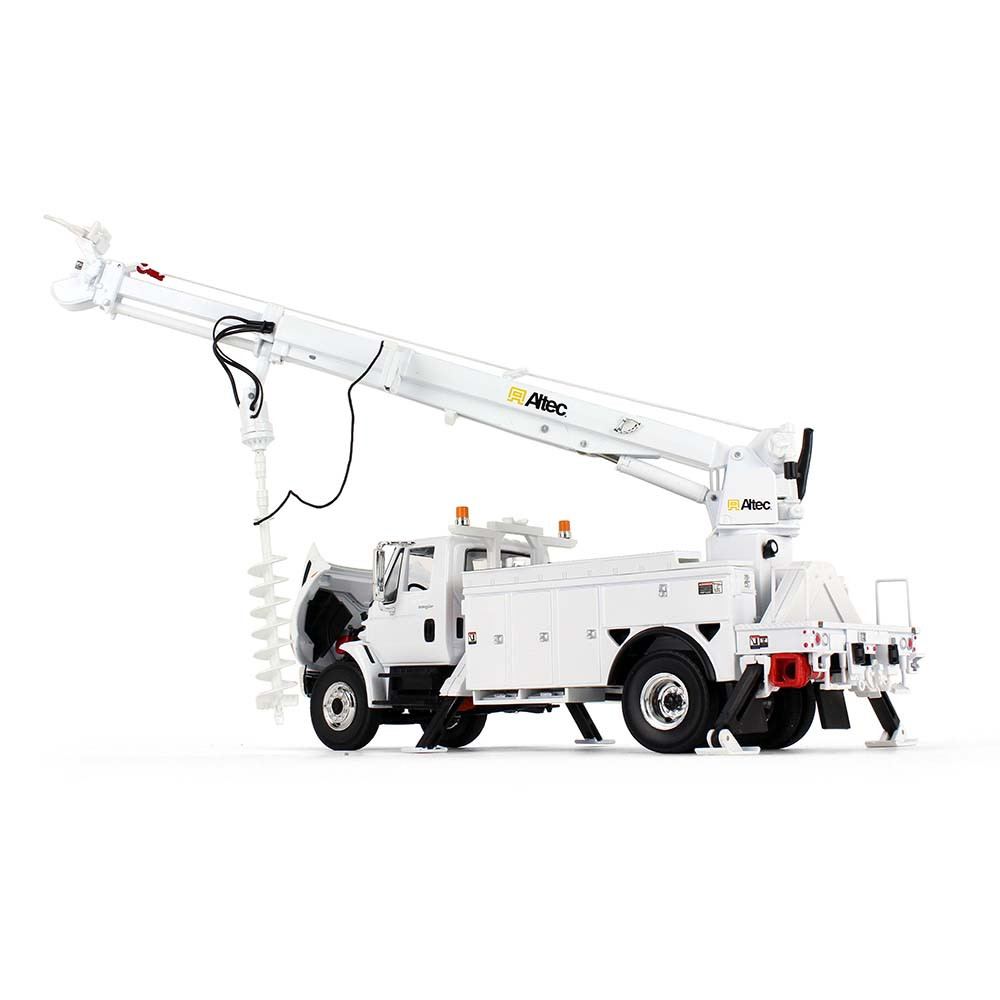 10-4053: White
1/34 scale International DuraStar with Digger Derrick Body