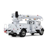 10-4053: White
1/34 scale International DuraStar with Digger Derrick Body