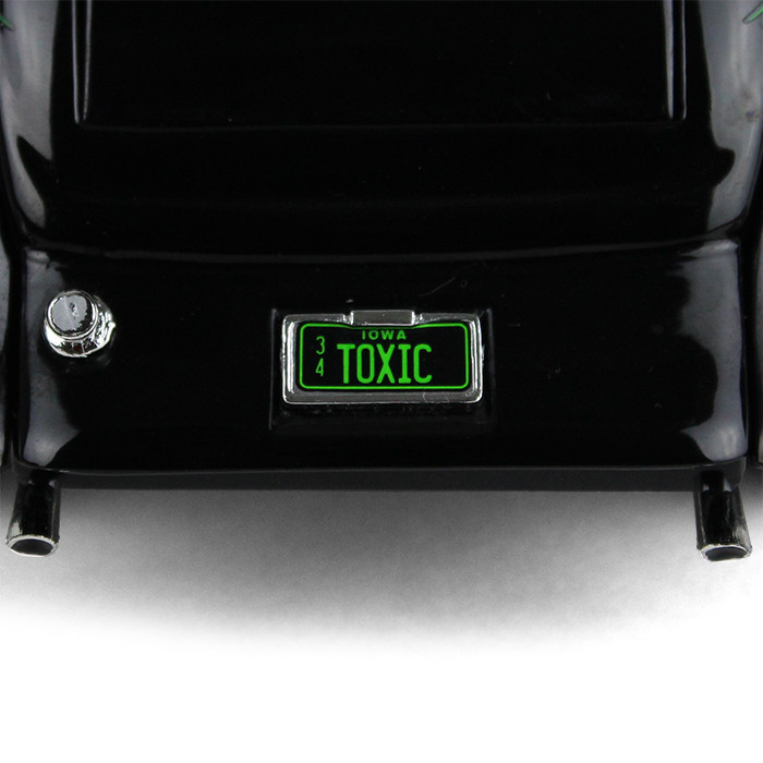 40-0382: Black/Lime Green 
1/25 scale 1934 Ford Coup Street Rod Diecast Replica