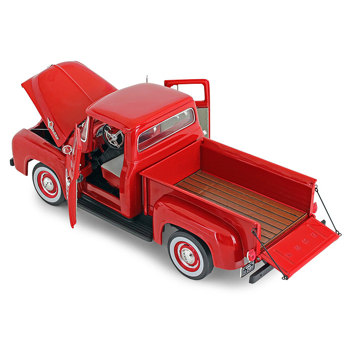 40-0414: Vermillion Red
1/25 Scale 1956 Ford F-100 Pickup Diecast Replica