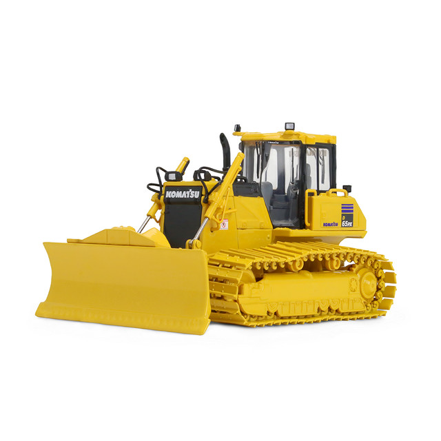 Komatsu D65PX-17 Dozer with Hitch