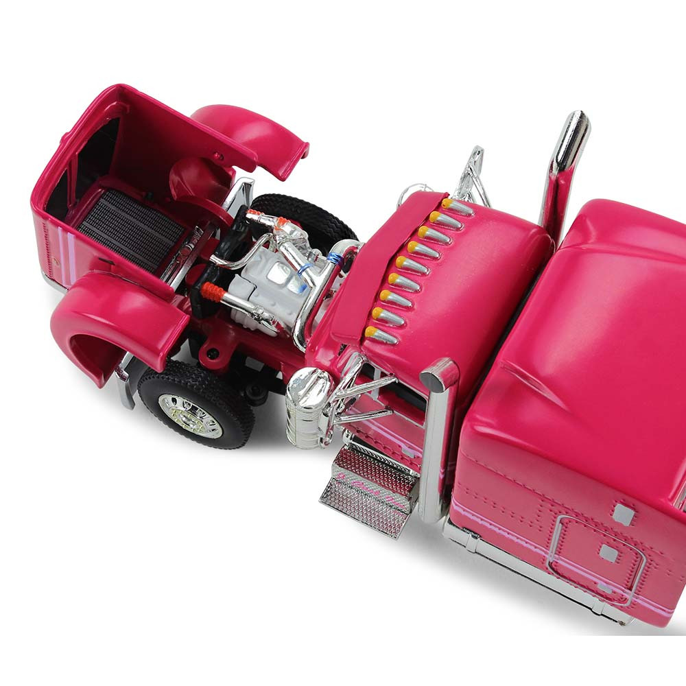 69-1001: Big Rigs #5: J. Cool
1/34 scale Peterbilt Model 379 with 63" Mid-Roof Sleeper Cab and Heil Fuel Tank Trailer